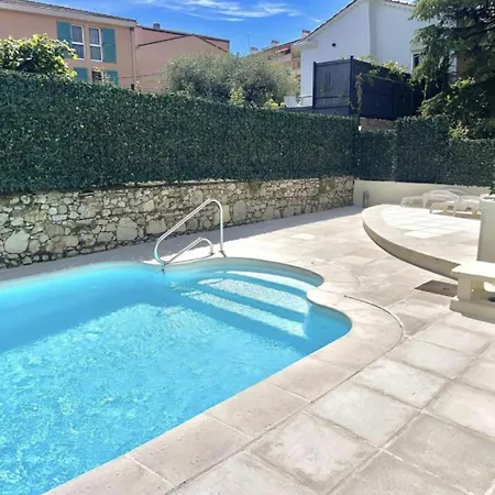 Cosy & Chill Studio Avec Piscine Residentielle & Proche Centre Ville- Ideal Pour Couple Et Professionels